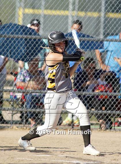 Thumbnail 3 in Thompson Valley vs Mountain View photogallery.