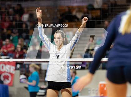 Thumbnail 1 in Pueblo West vs. Pine Creek (CHSAA 5A Round 2) photogallery.