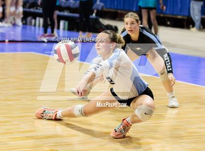 Thumbnail 2 in Pueblo West vs. Pine Creek (CHSAA 5A Round 2) photogallery.