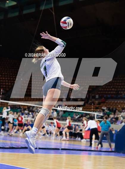 Thumbnail 2 in Pueblo West vs. Pine Creek (CHSAA 5A Round 2) photogallery.