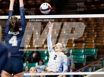 Thumbnail 3 in Pueblo West vs. Pine Creek (CHSAA 5A Round 2) photogallery.