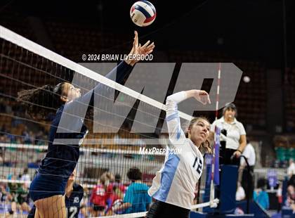 Thumbnail 1 in Pueblo West vs. Pine Creek (CHSAA 5A Round 2) photogallery.
