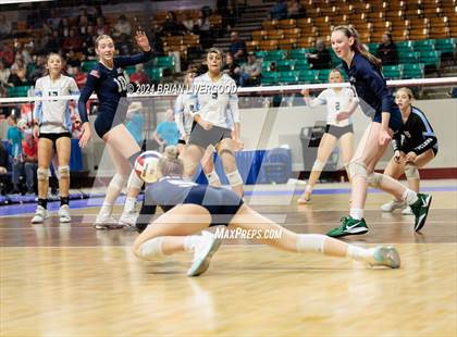 Thumbnail 2 in Pueblo West vs. Pine Creek (CHSAA 5A Round 2) photogallery.