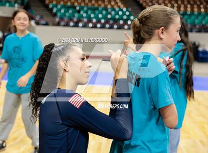 Thumbnail 1 in Pueblo West vs. Pine Creek (CHSAA 5A Round 2) photogallery.