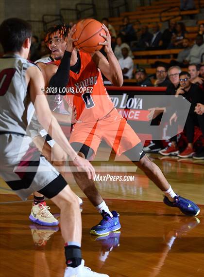 Thumbnail 2 in Whitney Young vs. JSerra Catholic (Nike Extravaganza) photogallery.