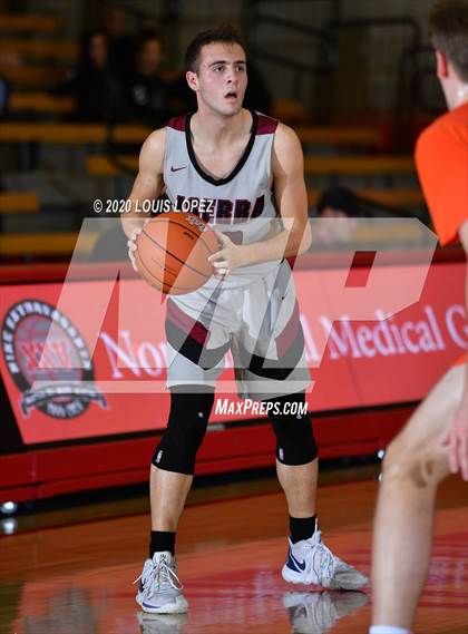 Thumbnail 1 in Whitney Young vs. JSerra Catholic (Nike Extravaganza) photogallery.