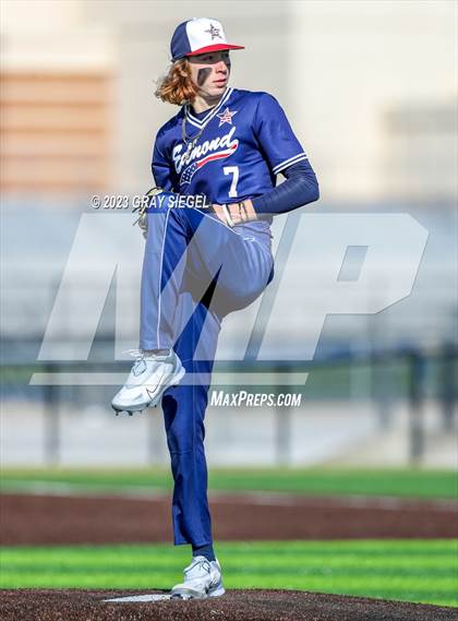 Thumbnail 1 in Edmond North @ Deer Creek photogallery.