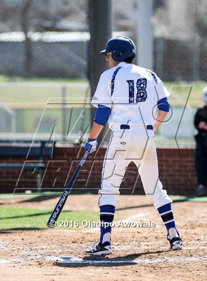 Thumbnail 1 in Creekview @ Hebron photogallery.