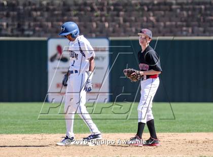 Thumbnail 2 in Creekview @ Hebron photogallery.