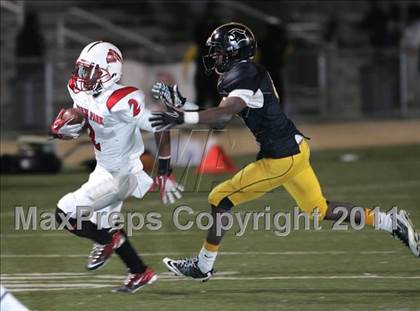 Thumbnail 1 in View Park vs. Animo South Los Angeles (CIF LACS D3 FINAL) photogallery.