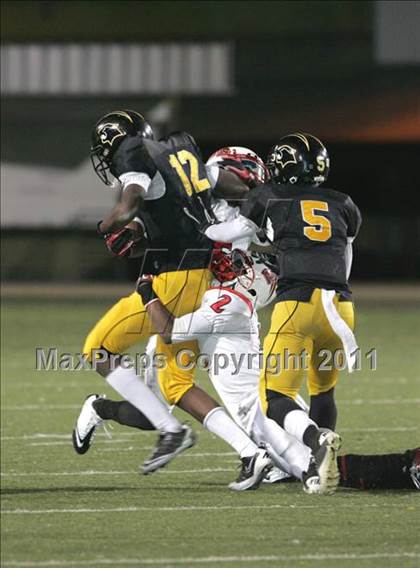 Thumbnail 1 in View Park vs. Animo South Los Angeles (CIF LACS D3 FINAL) photogallery.