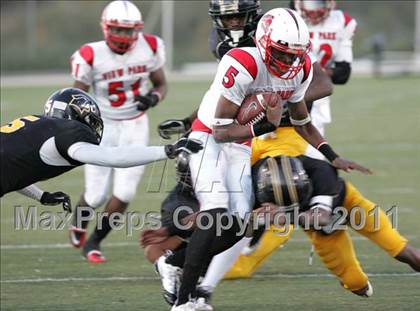 Thumbnail 1 in View Park vs. Animo South Los Angeles (CIF LACS D3 FINAL) photogallery.