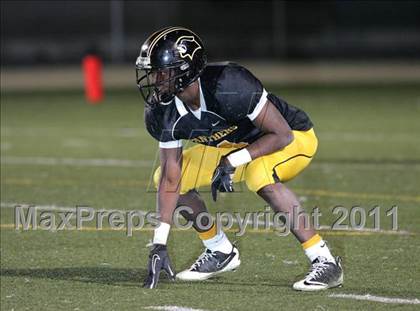 Thumbnail 2 in View Park vs. Animo South Los Angeles (CIF LACS D3 FINAL) photogallery.