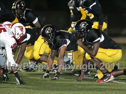 Thumbnail 1 in View Park vs. Animo South Los Angeles (CIF LACS D3 FINAL) photogallery.