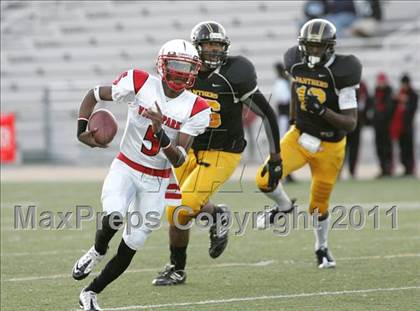 Thumbnail 2 in View Park vs. Animo South Los Angeles (CIF LACS D3 FINAL) photogallery.