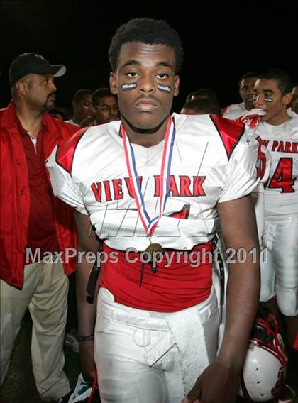 Thumbnail 3 in View Park vs. Animo South Los Angeles (CIF LACS D3 FINAL) photogallery.