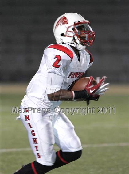 Thumbnail 2 in View Park vs. Animo South Los Angeles (CIF LACS D3 FINAL) photogallery.