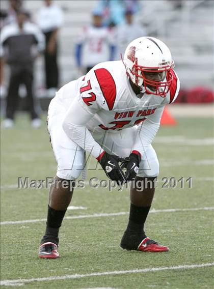 Thumbnail 2 in View Park vs. Animo South Los Angeles (CIF LACS D3 FINAL) photogallery.