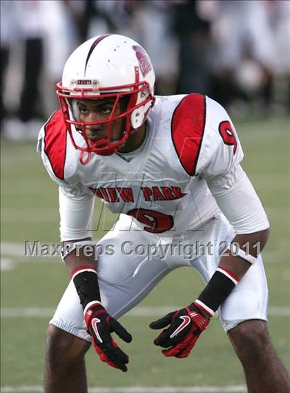 Thumbnail 1 in View Park vs. Animo South Los Angeles (CIF LACS D3 FINAL) photogallery.