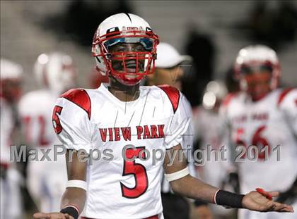 Thumbnail 2 in View Park vs. Animo South Los Angeles (CIF LACS D3 FINAL) photogallery.