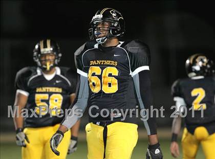 Thumbnail 3 in View Park vs. Animo South Los Angeles (CIF LACS D3 FINAL) photogallery.