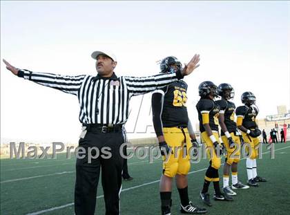 Thumbnail 3 in View Park vs. Animo South Los Angeles (CIF LACS D3 FINAL) photogallery.