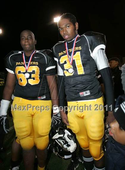 Thumbnail 1 in View Park vs. Animo South Los Angeles (CIF LACS D3 FINAL) photogallery.