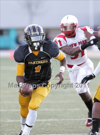 Thumbnail 2 in View Park vs. Animo South Los Angeles (CIF LACS D3 FINAL) photogallery.