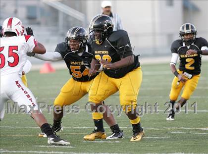 Thumbnail 1 in View Park vs. Animo South Los Angeles (CIF LACS D3 FINAL) photogallery.