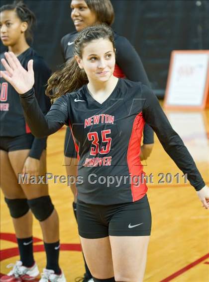Thumbnail 1 in Northeastern vs. Newton-Conover (NCHSAA 2A Final) photogallery.