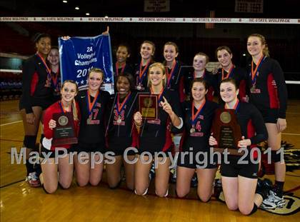 Thumbnail 1 in Northeastern vs. Newton-Conover (NCHSAA 2A Final) photogallery.