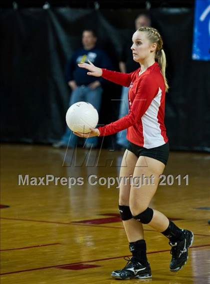 Thumbnail 3 in Northeastern vs. Newton-Conover (NCHSAA 2A Final) photogallery.