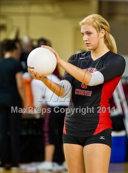 Thumbnail 3 in Northeastern vs. Newton-Conover (NCHSAA 2A Final) photogallery.