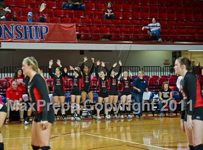 Thumbnail 2 in Northeastern vs. Newton-Conover (NCHSAA 2A Final) photogallery.