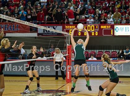 Thumbnail 2 in Northeastern vs. Newton-Conover (NCHSAA 2A Final) photogallery.