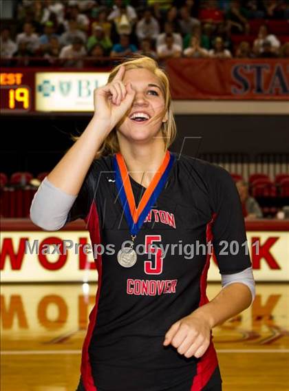 Thumbnail 1 in Northeastern vs. Newton-Conover (NCHSAA 2A Final) photogallery.