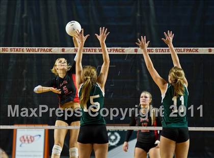 Thumbnail 2 in Northeastern vs. Newton-Conover (NCHSAA 2A Final) photogallery.
