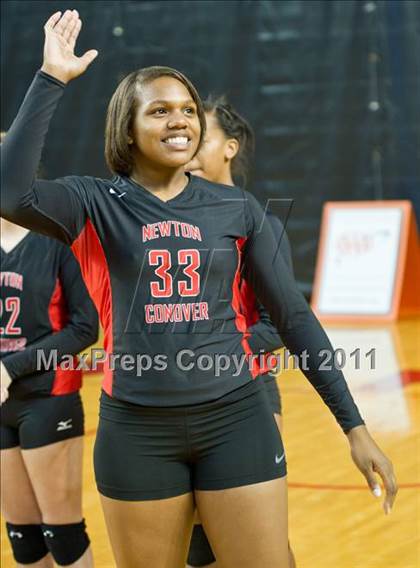 Thumbnail 3 in Northeastern vs. Newton-Conover (NCHSAA 2A Final) photogallery.