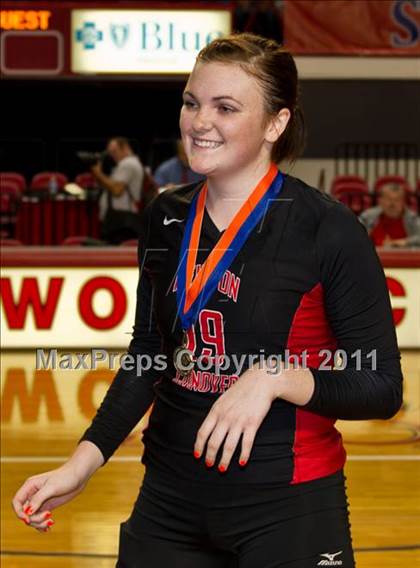 Thumbnail 2 in Northeastern vs. Newton-Conover (NCHSAA 2A Final) photogallery.