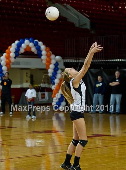 Thumbnail 3 in Northeastern vs. Newton-Conover (NCHSAA 2A Final) photogallery.