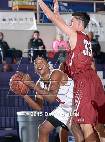 Thumbnail 3 in McClatchy vs. Fairfield (St. Hope Elite Classic) photogallery.