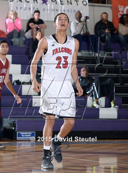 Thumbnail 3 in McClatchy vs. Fairfield (St. Hope Elite Classic) photogallery.
