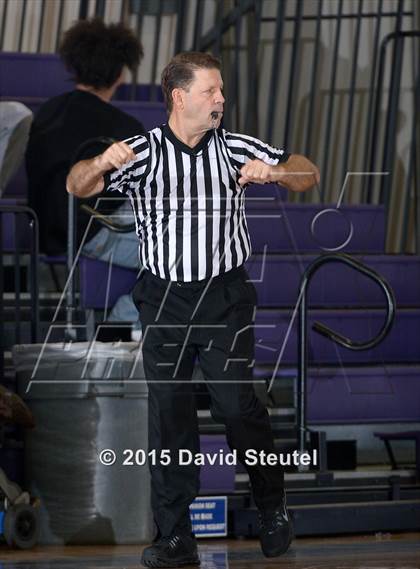 Thumbnail 2 in McClatchy vs. Fairfield (St. Hope Elite Classic) photogallery.