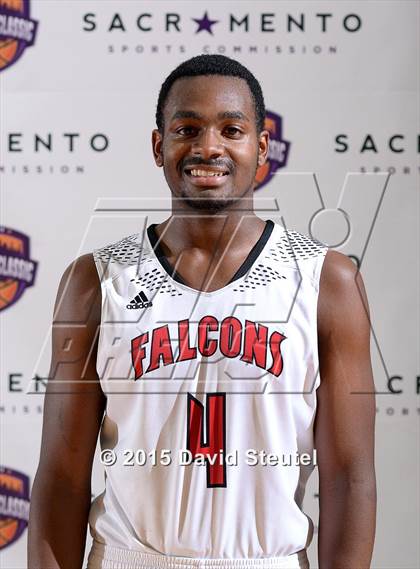 Thumbnail 3 in McClatchy vs. Fairfield (St. Hope Elite Classic) photogallery.