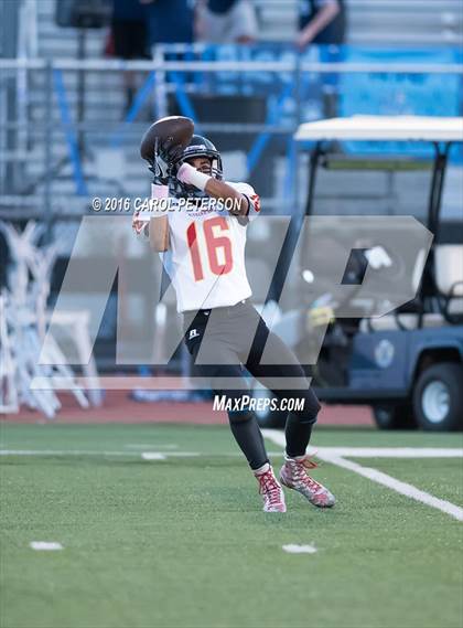 Thumbnail 1 in Etiwanda @ Los Osos photogallery.
