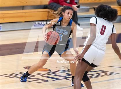 Thumbnail 3 in Davis vs Laguna Creek (Trojan Toss-Up) photogallery.
