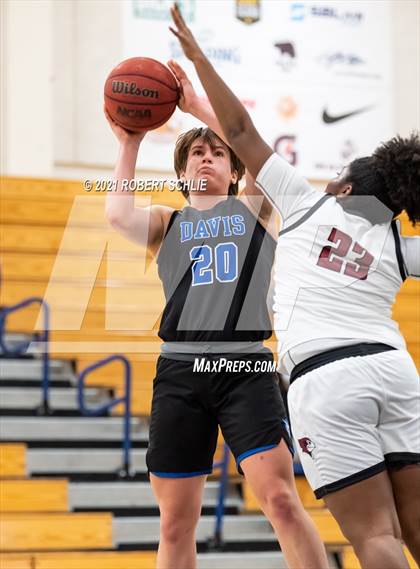 Thumbnail 3 in Davis vs Laguna Creek (Trojan Toss-Up) photogallery.