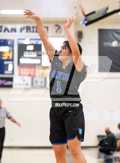 Thumbnail 1 in Davis vs Laguna Creek (Trojan Toss-Up) photogallery.