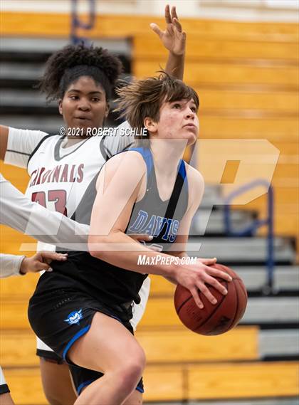 Thumbnail 2 in Davis vs Laguna Creek (Trojan Toss-Up) photogallery.