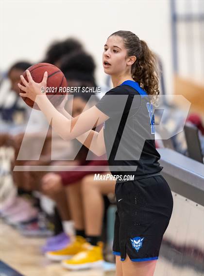 Thumbnail 3 in Davis vs Laguna Creek (Trojan Toss-Up) photogallery.